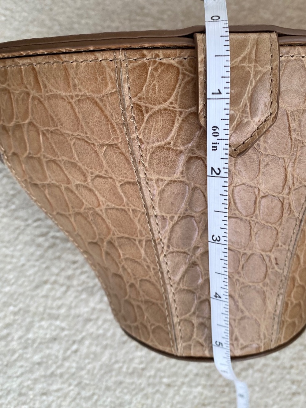 STAUD Bucket Bag - Picture 9 of 9